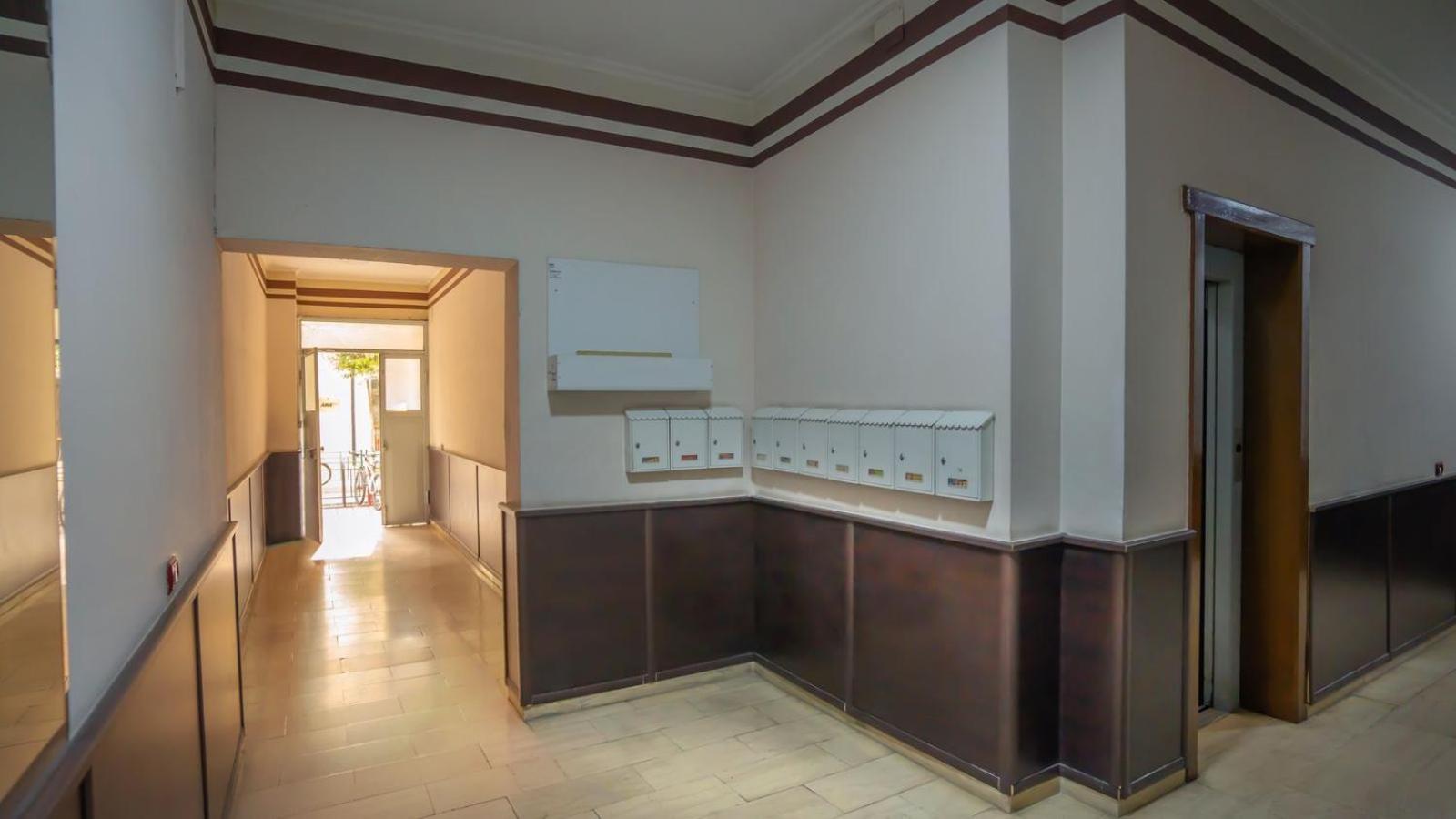 Luxury At Airalbania And Near Blloku *